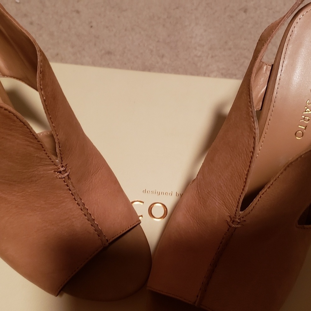 Franco Sarto Sandals size 9M - NIB (store display)